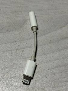 Apple Lightning conversion adapter Apple iPhone original earphone attaching used 