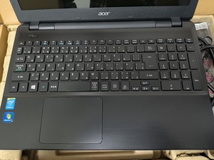 【中古】Acer Aspire E5 E5-571-A34D/K7 メモリ4GB＋HDD500GB