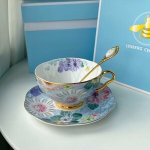 LINBERG ceramic セラミック　新品　ティーカップ　ソーサー　スプーン付き　セット　洋食器　お祝い　プレゼント　パプール