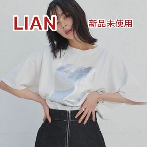 新品未使用 LIAN リアン 箔プリントオーバーサイズT