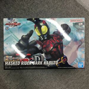 Figure-rise Standard 仮面ライダーダークカブト プラモデル　c-28