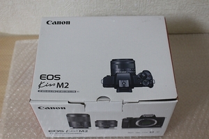 * почти не использовался!Canon EOS Kiss M2 двойной zoom комплект белый *