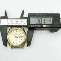 05172 セイコー SEIKO 3803-7031 QUARTZ QT CAP GOLD メンズ 腕時計 デイデイト クォーツ 電池式 QZ ヴィンテージ_画像5