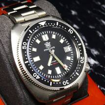 送料無料〓新品〓steeldiveブランド・200m防水・NH35メカニカル機械式・アワビダイバー腕時計・オマージュウオッチ・フルメタル・ブラック _画像2