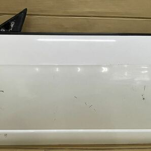 中古品 BCNR33 R33 日産 スカイライン GT-R 純正 左 L 助手席 フロント ドア 白系 ホワイト 色番：不明の画像1