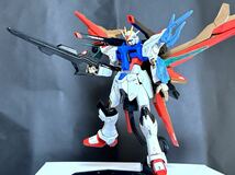 HG ガンダムパーフェクトストライクフリーダムルージュ 塗装済み完成品　ガンダムビルドメタバース_画像6