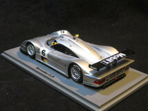 ◆ 唯一飛ばなかったマシン！ Spark【S0996】1/43 Mercedes CLR “AMG-Mercedes” #6 / Le Mans 1999 ◆_画像3
