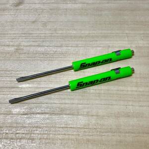  Snap-on pocket Driver green 2 ps minus screwdriver 