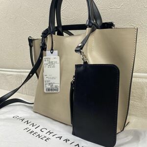 【美品】GIANNI CHIARINI ジャンニキャリーニ ハンドバッグ ショルダーバッグ ベージュ ブラック パスケース付き 2way タグ付き