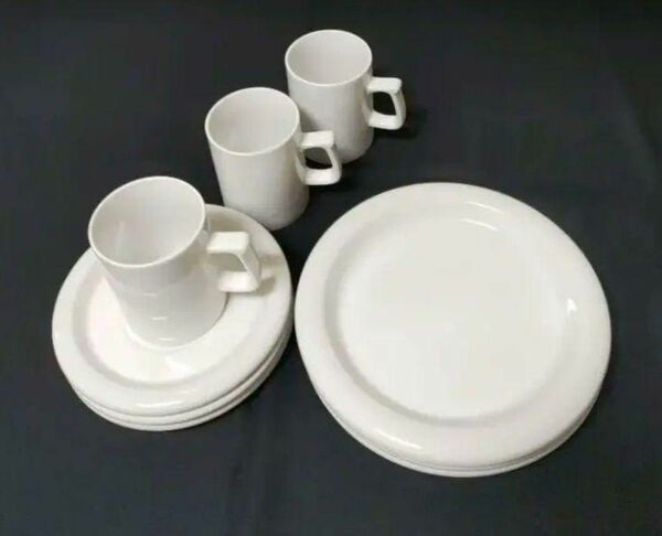 白い食器⑤　コーヒー カップ＆ソーサー 　ケーキ皿 　パン皿