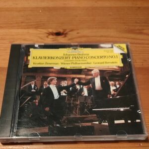 ブラームス　ピアノ協奏曲第1番　クリスティアン・ツィマーマン　レナード・バーンスタイン　ウィーン・フィルハーモニー　CD