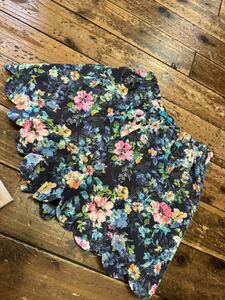 ANNA SUI* Anna Sui * floral print. culotte skirt *140cm