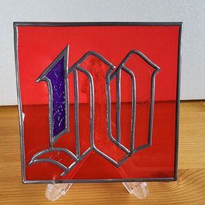 グラスアート【イニシャルm】 ハンドメイド ステンドグラス風 インテリア雑貨