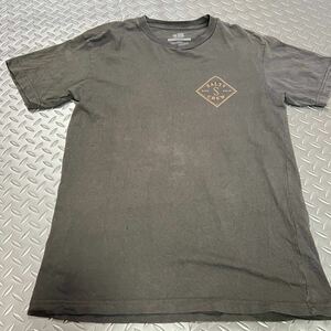 米軍放出品 Tシャツ　 SALTY CREW おしゃれ　グレー　MEDIUM (INV B45)
