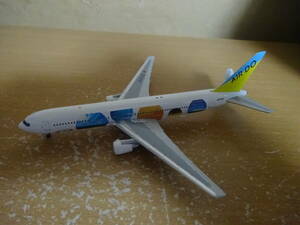 1/400　400Aviaitons　エアドゥ　767-300