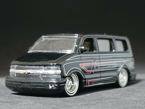 ◆ジャダトイズ/JADA TOYS(1/64)◆2001 シボレー アストロ バン(黒)◆ルース/ジャンク★夢屋NB061★