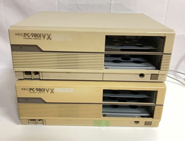 ジャンク品　PC-9801 VX 　２台（CPUボード欠品・ドライブ なし・欠品）セット