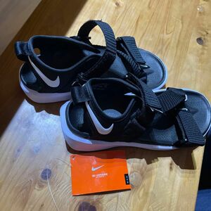 新品未使用　NIKE サンダル ナイキ 23センチ