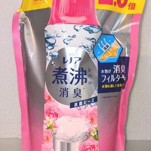 レノア 消臭 煮沸レベル消臭 抗菌ビーズ リフレッシュフローラル 詰め替え 1,180mL