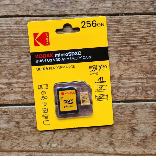 Kodak Micro SD カード 256GB アダプター付き