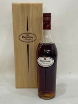 B4E306◆新古品◆ ヘネシー Hennessy Cognac France ヘネシー キュベ Cuvee 木箱 ブランデー コニャック 40％ 700ml _画像1