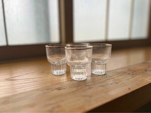 お猪口　4個セット　シンプルグラス　レトロ　日本酒　冷酒　和食