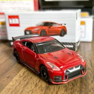  Tomica NISSAN GT-R NISMO Vibrant Red