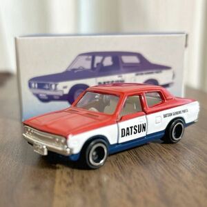 トミカ Zi:l特注 DATSUN TRUCK 620