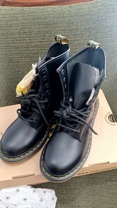 Dr.Martens