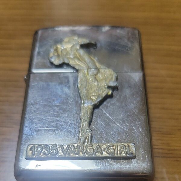 ZIPPO/1935VARGA-GIRL