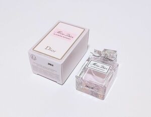 Dior ミスディオール　　　　　 ブルーミングブーケ【５ml】