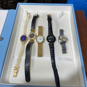  wristwatch SEIKO nina ricci fresh water pearl belt together 