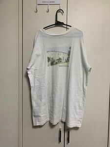 ローリーズファーム　lowrys farm レディース　トップス　ロゴプリント　フォトプリント　ロング丈Tシャツ　前後着用可能