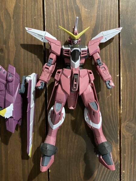 MG 1/100 ジャスティスガンダム【素組み制作途中・無塗装】【箱・部品・説明書・デカール全完備】