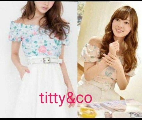 titty&co フラワーリンクルTOPS　白石麻衣　ライトブルー　ティティーアンドコー　トップス　オフショル　花柄　2way