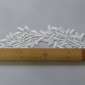 ○(260)繊細なレーヨンケミカルレース 繊細な草花柄 白色 2Pの画像6