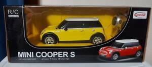 1/24 Mini Cooper ( yellow )