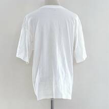 X1061 UNIQLO レディース トップス Tシャツ 半袖 薄手 伸縮性 丸首 サイズXL ホワイト 白 プリント 綿100% シンプル カジュアル 涼しげ 夏 _画像3