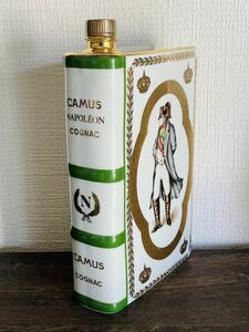 　【未開栓】CAMUS カミュ ナポレオン ブック 白 陶器ボトル ブランデー 現状品