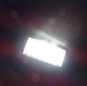 鬼白光! 一体型交換式 ! LED ナンバー灯 ライセンス ランプ　SAI　サイ AZK10　１０系 前期