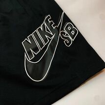 NIKE ナイキ SB×NBA Tシャツ＆ハーフパンツ BV7434-101 DB1641-010 白黒 M_画像3