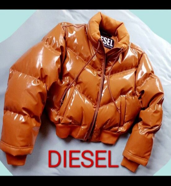 DIESEL クロップド パデッド ダウンジャケット XS (Mサイズ相当)