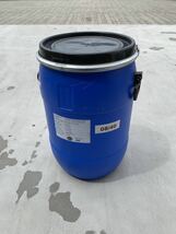 蓋付　締め金具付　60L タンク　プラスチックドラム　引き取りok_画像1