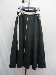 未使用　DOS DIOSAS　ドスディオス　日本製　スカート　SIZE３８　ベルト付きスカート　黒白　モノトーンデザイン　ブラックスカート05244