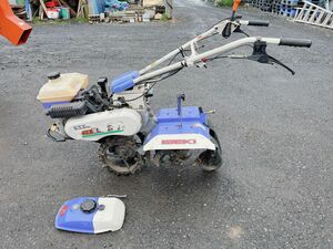 ジャンク/不動 ISEKI イセキ ヰセキ 耕うん機 耕運機 歩行型 KNR4-BR プチ菜ゆうき ガソリンエンジン 管理機 茨城県 0516あら1 I外 西