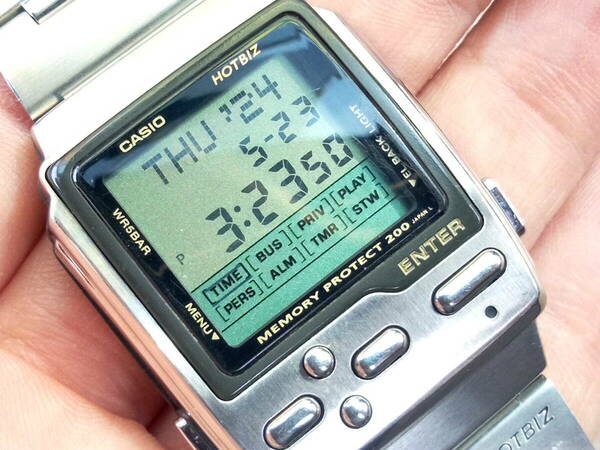 CASIO　DATABANK　データバンク　ホットビズ　HOTBIZ　十字キー　デジタル腕時計