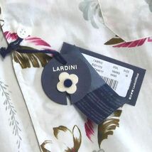 ラスト１点【4.4万新品！】LARDINI ラルディーニ ◇ 夏の伊達男 ◇ フラワー柄 アロハシャツ Mサイズ 本物 SALE_画像5