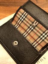 ★ 未使用品 ★ BURBERRY バーバリー ブラックレザー コインケース付き キーケース ノバチェック 黒_画像3