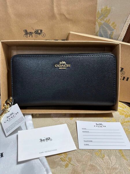 長財布 ラウンドファスナー COACH