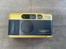CONTAX 60周年記念限定モデル T2 ゴールド 希少な元箱付き 60years 60th レンズ Carl Zeiss Sonnar F2.8 38mm　コンパクトフィルムカメラ_画像2
